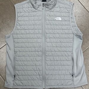 North Face Canyonlands Hybrid Vest - Mens XXL